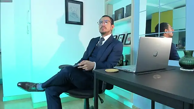 pablo-rincon95 online show from July 23, 11:19 am