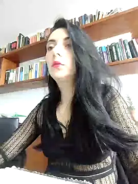 Snapshot of amellie_ros chatting on December 5, 1:17 pm amellie ros online show from December 5, 1:17 pm