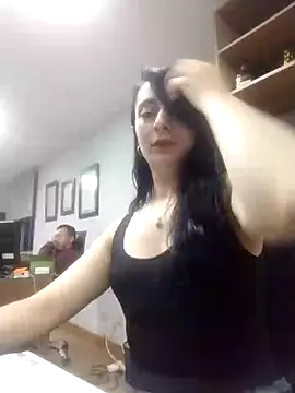 Snapshot of amellie_ros chatting on December 6, 11:14 pm amellie ros online show from December 6, 11:14 pm