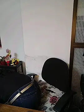 Snapshot of amellie_ros chatting on November 29, 10:57 pm amellie ros online show from November 29, 10:57 pm