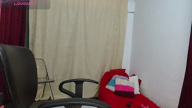 Aranza-Queen online show from August 1, 2:27 pm