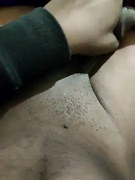 Snapshot of pusssyhub chatting on November 27, 10:45 pm pusssyhub online show from November 27, 10:45 pm