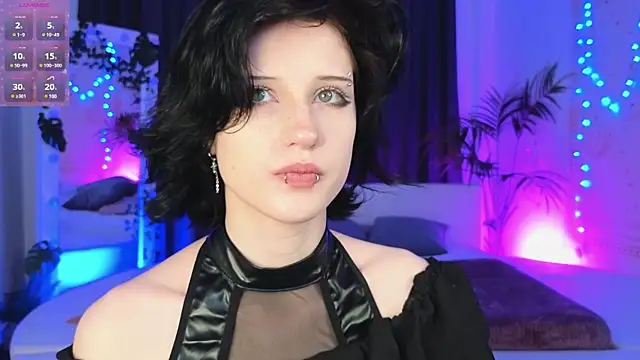 Snapshot of dark_vamp_ chatting on January 17, 11:38 am dark vamp online show from January 17, 11:38 am