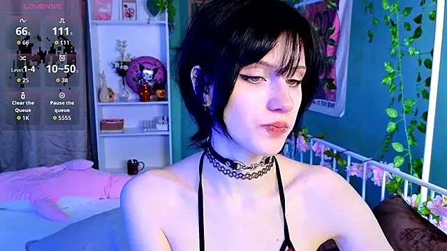 Snapshot of dark_vamp_ chatting on December 2, 4:02 pm dark vamp online show from December 2, 4:02 pm