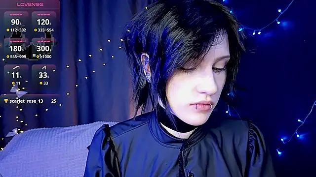 Snapshot of dark_vamp_ chatting on December 14, 6:56 pm dark vamp online show from December 14, 6:56 pm