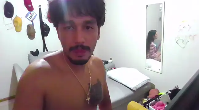 Snapshot of Ginessy chatting on February 17, 5:58 am Ginessy online show from February 17, 5:58 am