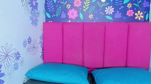 Lucy White   online show from October 22, 8:19 pm