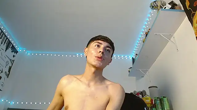 Snapshot of Im_juanda chatting on December 1, 8:31 pm Im juanda online show from December 1, 8:31 pm