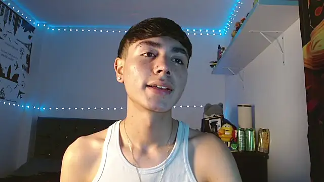 Snapshot of Im_juanda chatting on December 5, 4:44 pm Im juanda online show from December 5, 4:44 pm