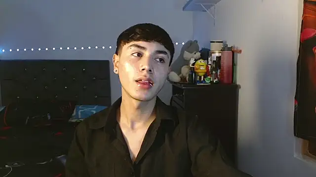 Snapshot of Im_juanda chatting on December 19, 8:34 pm Im juanda online show from December 19, 8:34 pm