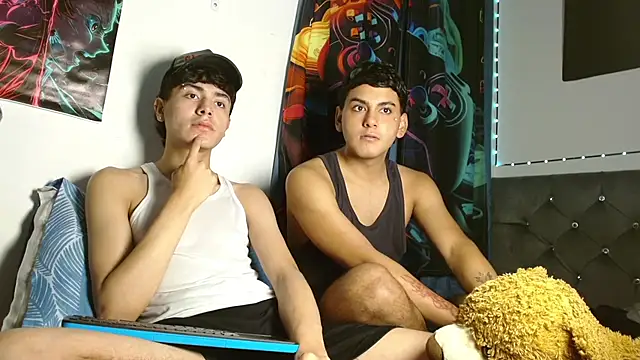 Snapshot of Im_juanda chatting on November 28, 3:47 pm Im juanda online show from November 28, 3:47 pm