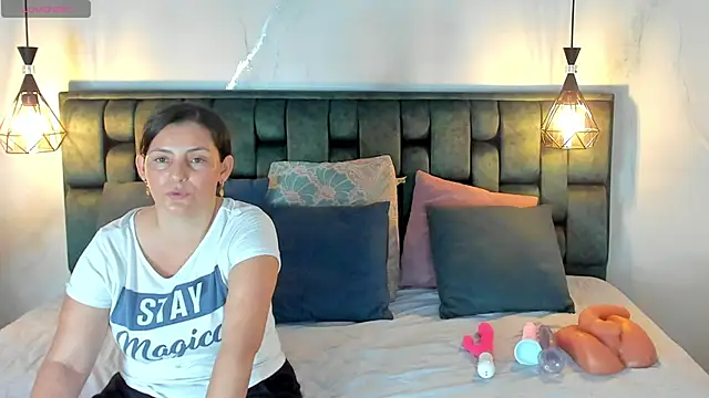 Snapshot of angelswets chatting on March 11, 2:18 pm angelswets online show from March 11, 2:18 pm