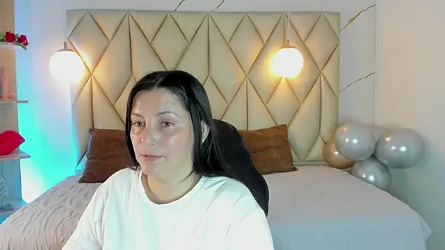Snapshot of angelswets chatting on June 26, 2:10 pm angelswets online show from June 26, 2:10 pm