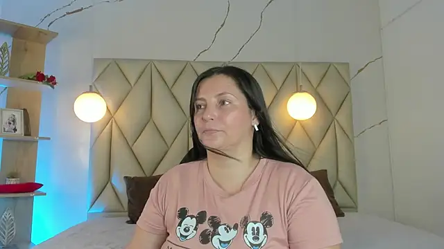Snapshot of angelswets chatting on July 2, 2:12 pm angelswets online show from July 2, 2:12 pm