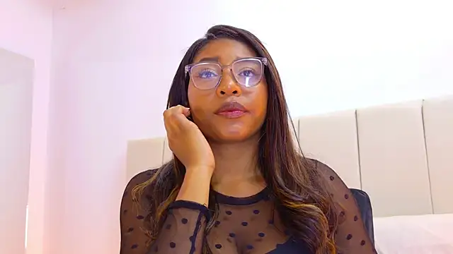 VanessaGlenn online show from April 26, 5:10 pm