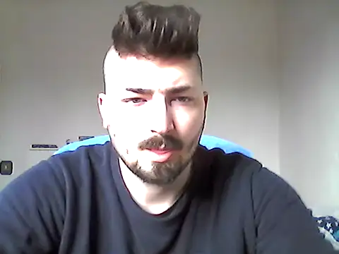 Snapshot of Hkl95555 chatting on December 19, 12:45 pm Hkl95555 online show from December 19, 12:45 pm