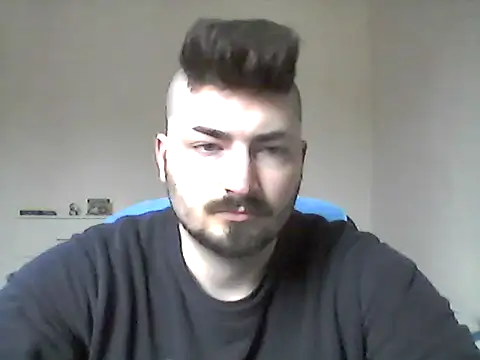 Snapshot of Hkl95555 chatting on February 1, 11:20 am Hkl95555 online show from February 1, 11:20 am