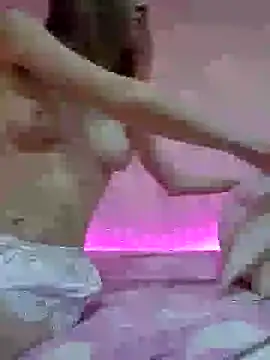 Snapshot of beautiful_angel chatting on January 12, 6:38 pm beautiful angel online show from January 12, 6:38 pm