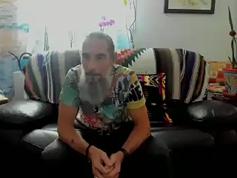Snapshot of mindphu_k chatting on February 21, 6:59 pm mindphu k online show from February 21, 6:59 pm