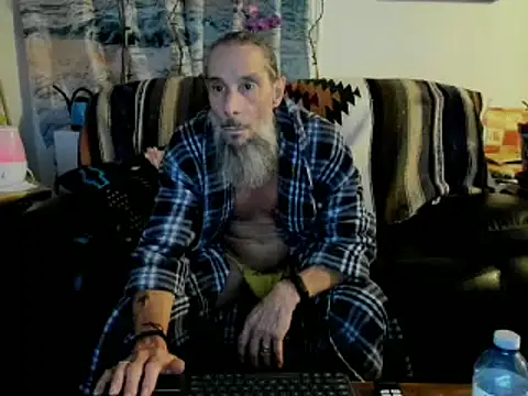 Snapshot of mindphu_k chatting on March 2, 4:28 am mindphu k online show from March 2, 4:28 am