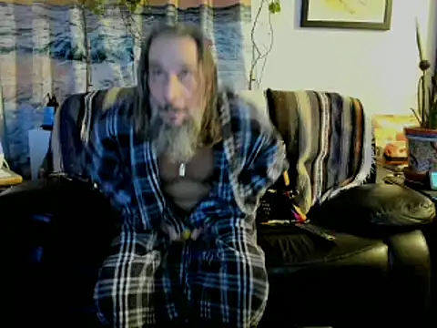 Snapshot of mindphu_k chatting on March 13, 3:54 am mindphu k online show from March 13, 3:54 am