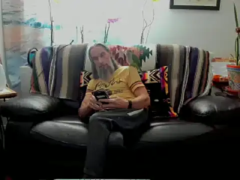 Snapshot of mindphu_k chatting on March 17, 9:45 pm mindphu k online show from March 17, 9:45 pm