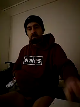 Snapshot of Starboy6662 chatting on December 19, 2:51 am Starboy6662 online show from December 19, 2:51 am