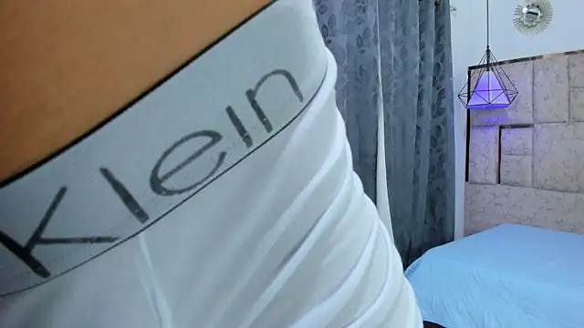 yez hot ggh online show from February 10, 1:14 am