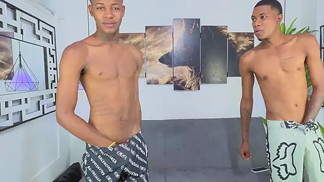 yez hot ggh online show from October 2, 7:10 pm