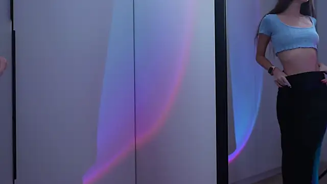 Snapshot of Pelagy chatting on December 14, 10:56 am Pelagy online show from December 14, 10:56 am