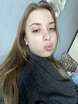 Snapshot of AlexissM chatting on January 22, 6:31 am AlexissM online show from January 22, 6:31 am