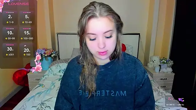 Snapshot of AlexissM chatting on October 31, 2:51 pm AlexissM online show from October 31, 2:51 pm