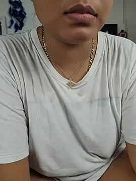 azulzulix online show from July 22, 1:19 am