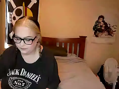 ChubbyBubs online show from February 9, 3:53 am