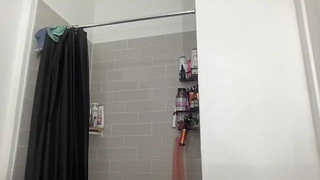 AveryJ99 online show from February 11, 2:02 pm