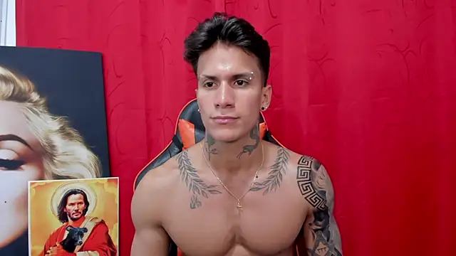 pettergrey1 online show from March 16, 10:09 pm