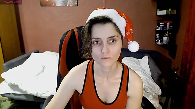 Snapshot of womanstrong78 chatting on December 25, 1:09 pm womanstrong78 online show from December 25, 1:09 pm