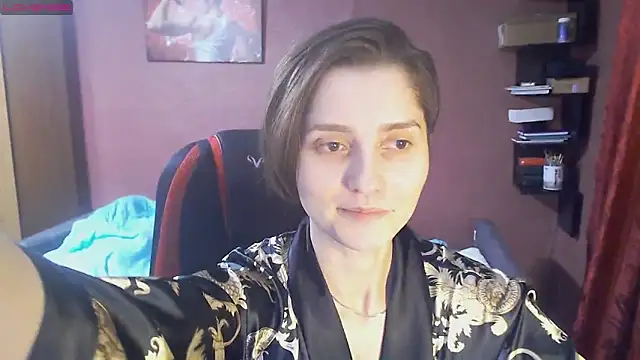 Snapshot of womanstrong78 chatting on January 17, 4:15 pm womanstrong78 online show from January 17, 4:15 pm