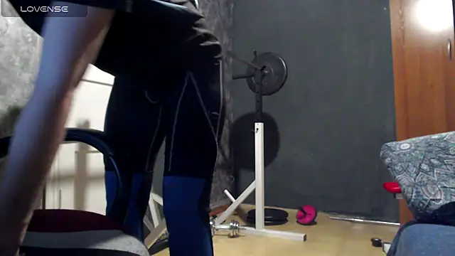 womanstrong78 online show from December 22, 4:15 pm