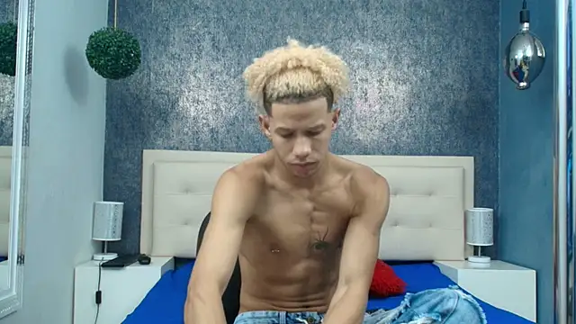 Erick Zhimerman online show from February 25, 3:49 am