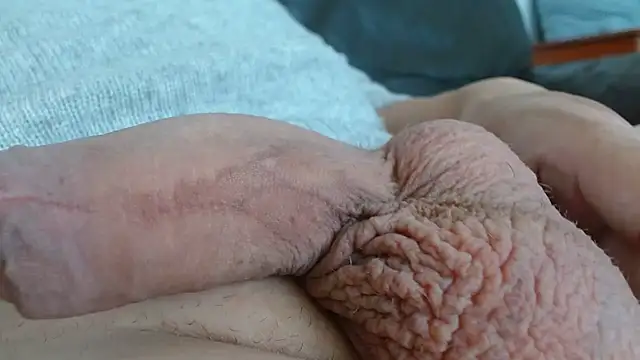 Snapshot of Heracles00 chatting on September 16, 1:01 pm Heracles00 online show from September 16, 1:01 pm