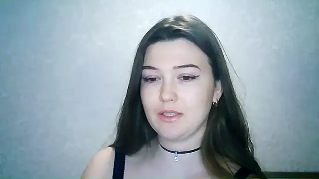 Snapshot of SeductiveTati chatting on December 8, 10:57 pm SeductiveTati online show from December 8, 10:57 pm