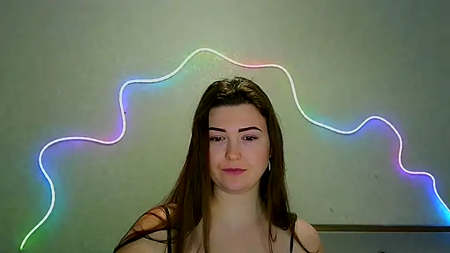 Snapshot of SeductiveTati chatting on October 3, 8:17 pm SeductiveTati online show from October 3, 8:17 pm