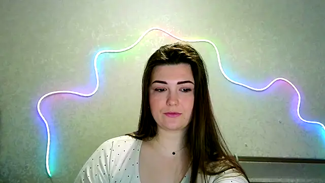 Snapshot of SeductiveTati chatting on October 22, 9:03 pm SeductiveTati online show from October 22, 9:03 pm