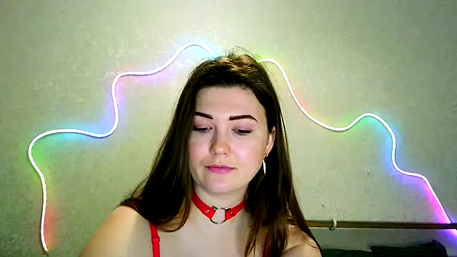 Snapshot of SeductiveTati chatting on October 25, 11:10 pm SeductiveTati online show from October 25, 11:10 pm