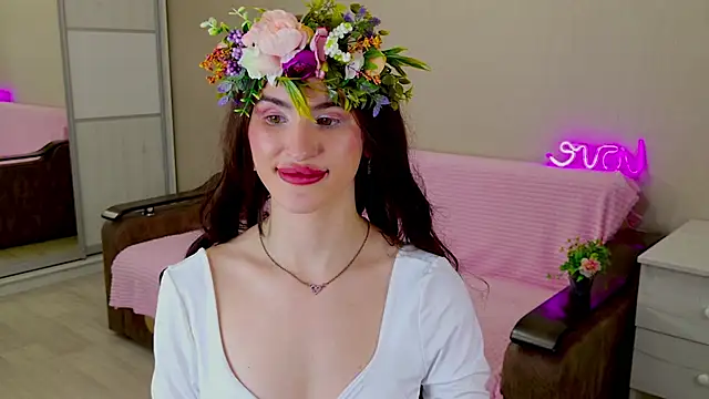 FridaCure online show from January 13, 1:23 am