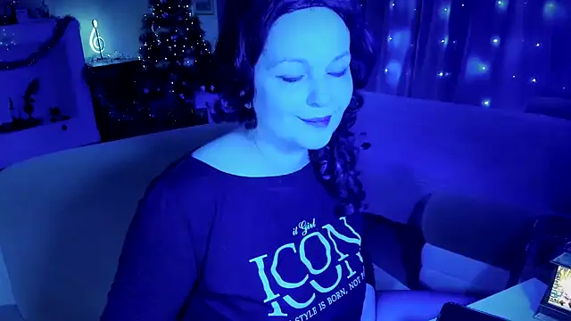 WitchBlueRose online show from December 22, 6:49 pm