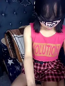 Snapshot of PequeArely chatting on January 20, 7:58 am PequeArely online show from January 20, 7:58 am