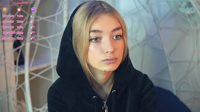 FlairCunard online show from December 10, 2:50 pm