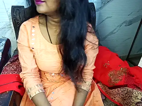 Snapshot of Muktha chatting on January 15, 5:40 am Muktha online show from January 15, 5:40 am